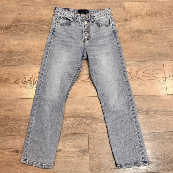 Aeropostale Denim - AEROPOSTALE Jeans Size 6 Light Wash 90s High Rise Straight Leg Button Fly